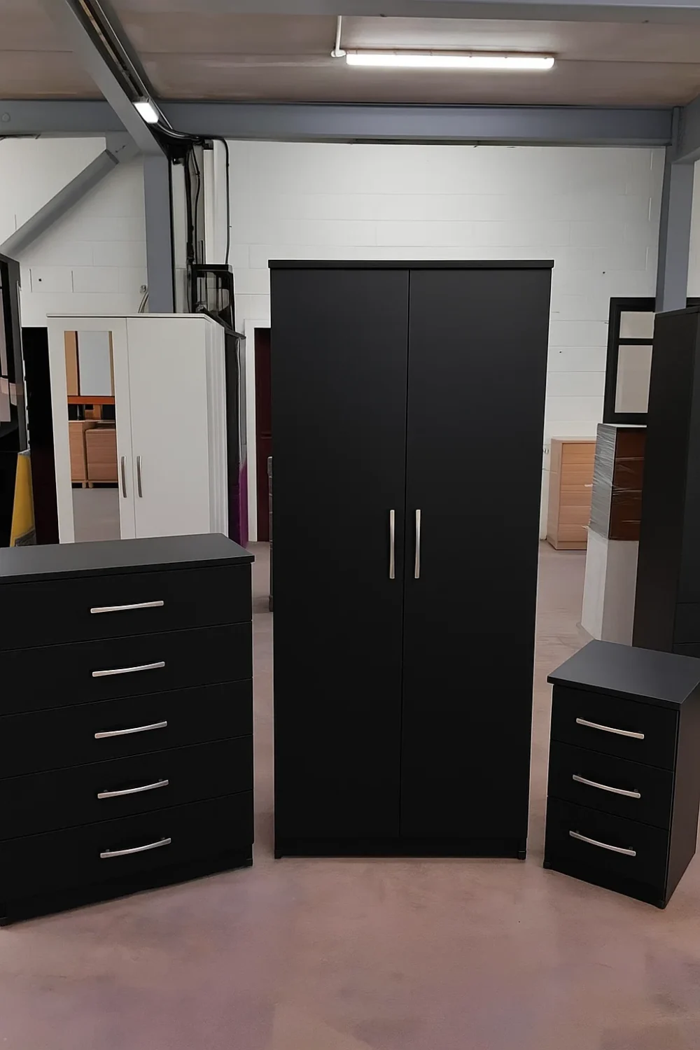 Bedroom Wardrobe With Drawer